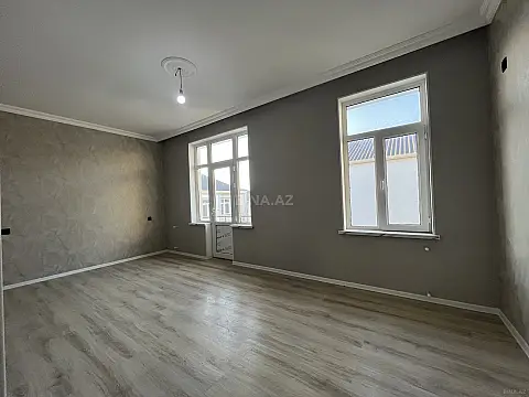 Satılır 4 otaqlı həyət evi 140 m²