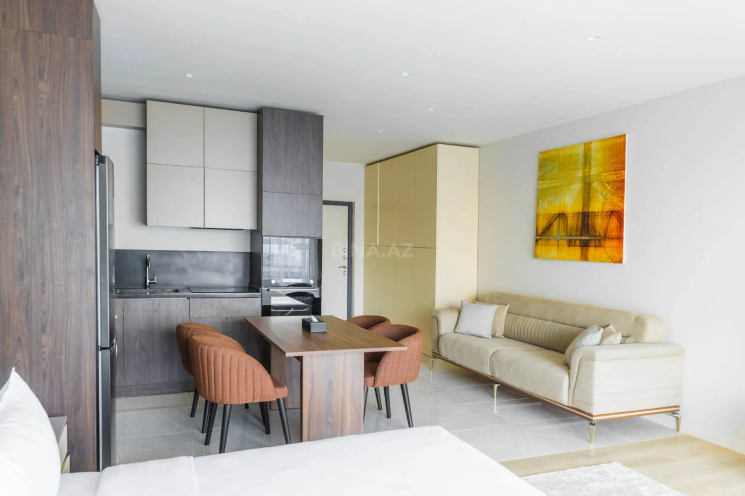 Satılır 1 otaqlı mənzil 58 m²