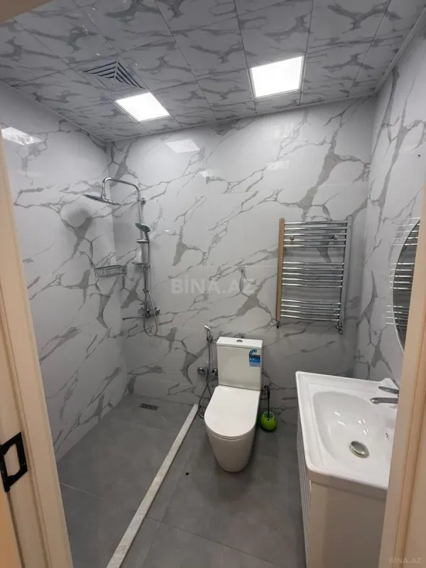 Kirayə verilir 2 otaqlı mənzil 70 m²