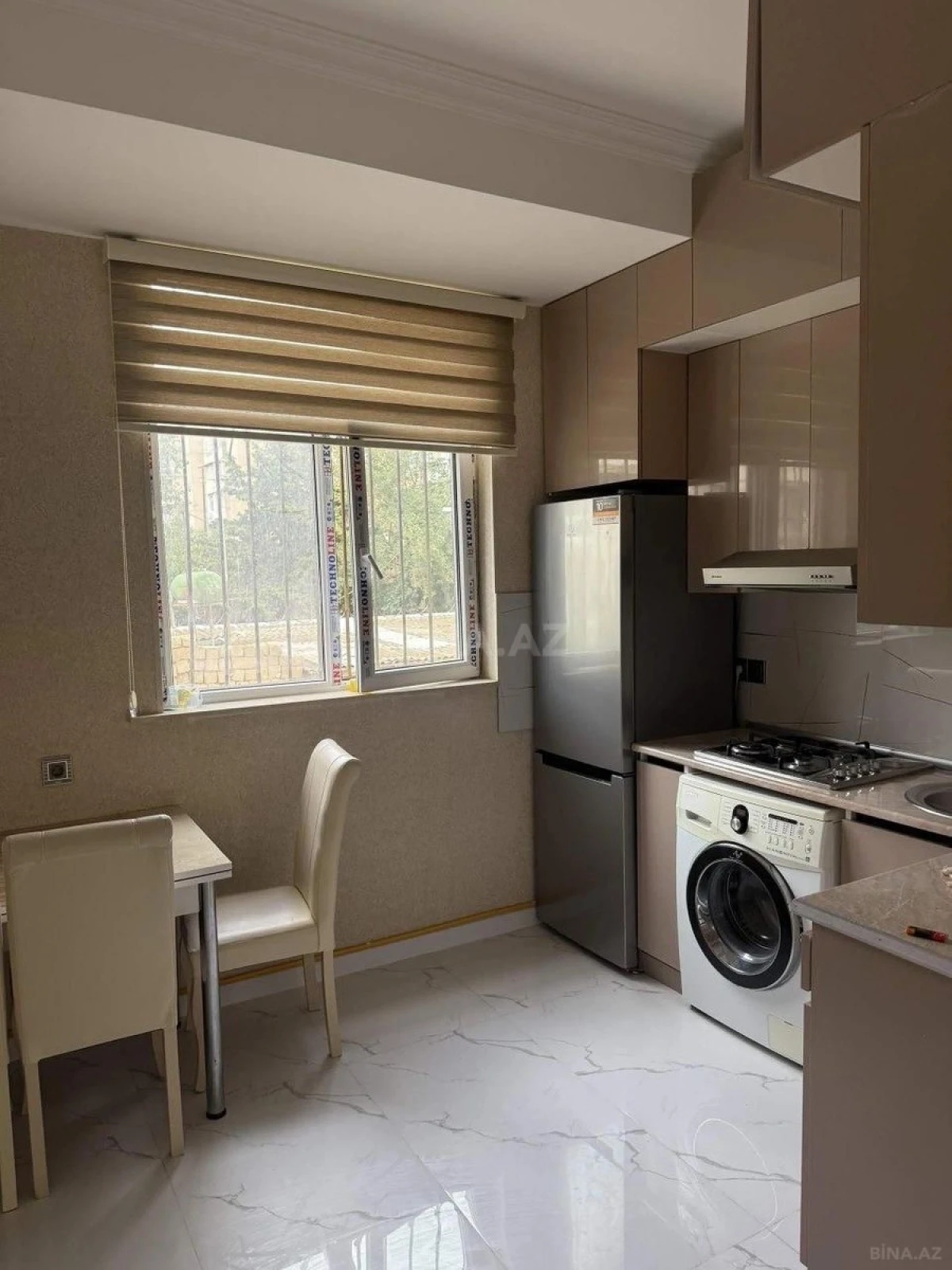 Kirayə verilir 2 otaqlı mənzil 70 m²