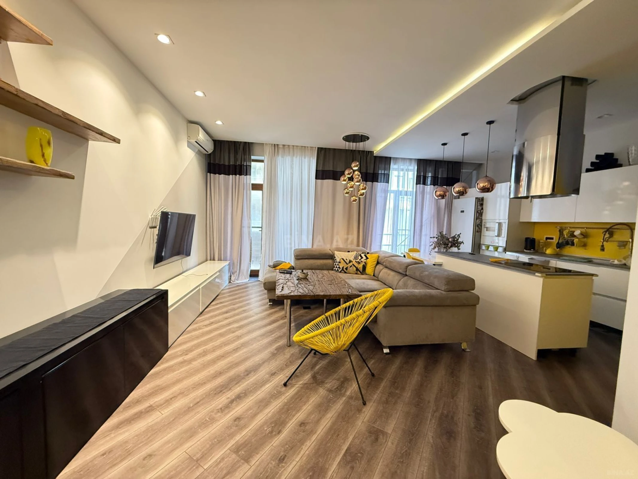 Kirayə verilir 3 otaqlı mənzil 110 m²