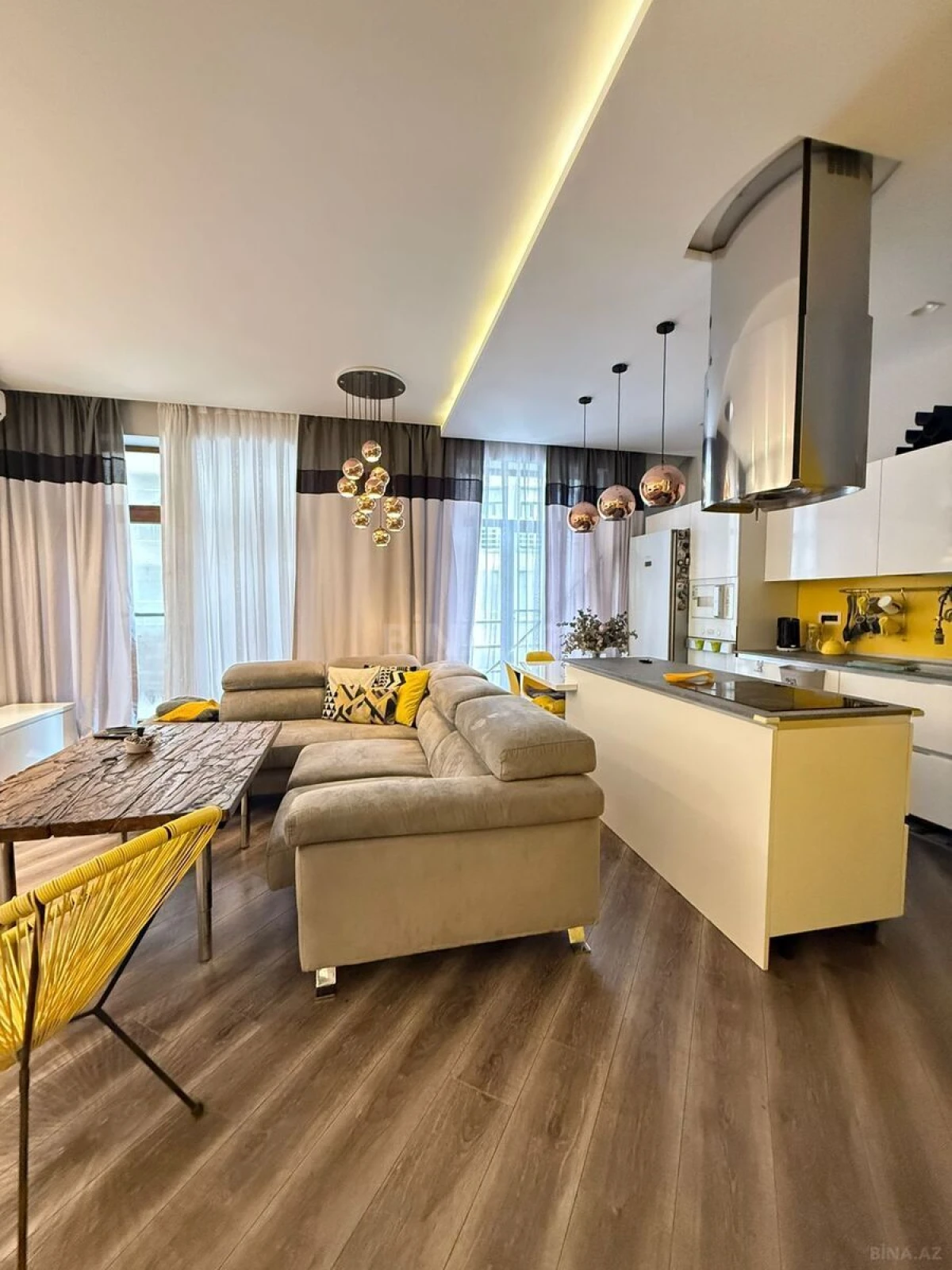 Kirayə verilir 3 otaqlı mənzil 110 m²