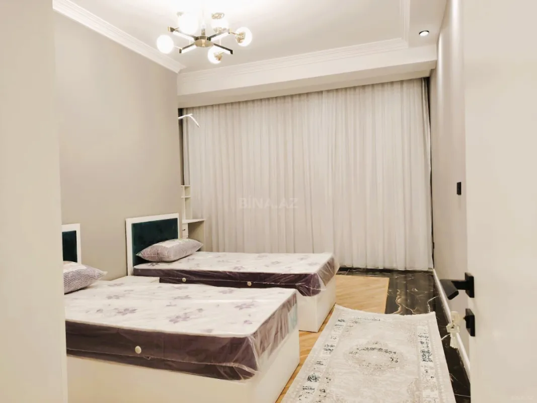 Kirayə verilir 3 otaqlı mənzil 96 m²
