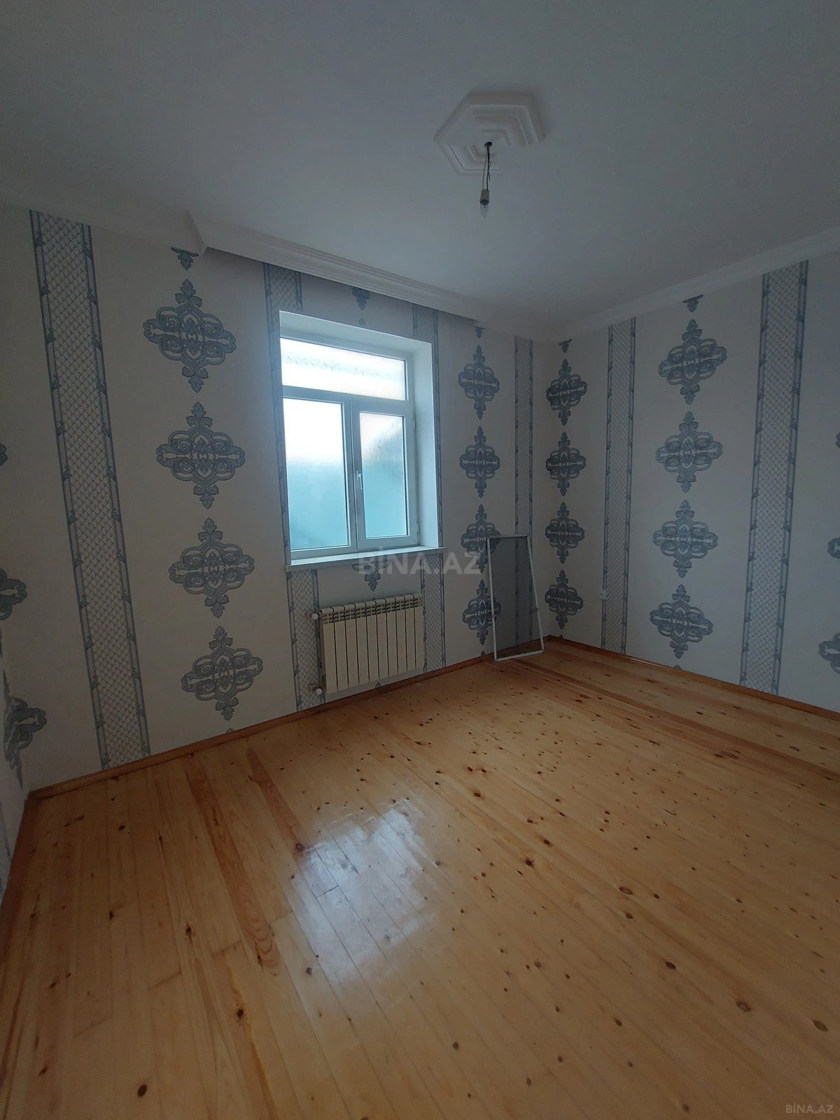 Satılır 4 otaqlı həyət evi 100 m²