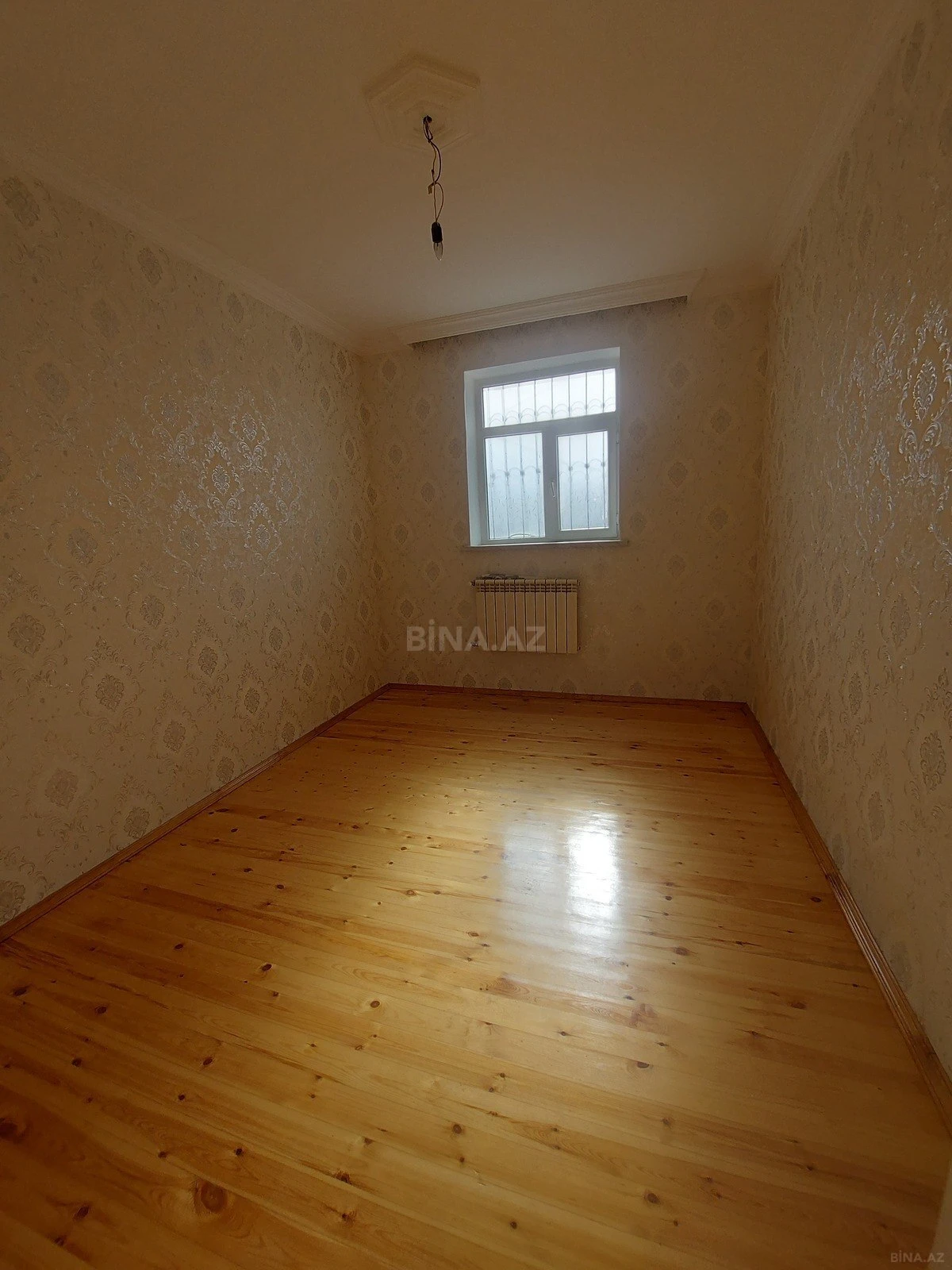 Satılır 4 otaqlı həyət evi 100 m²