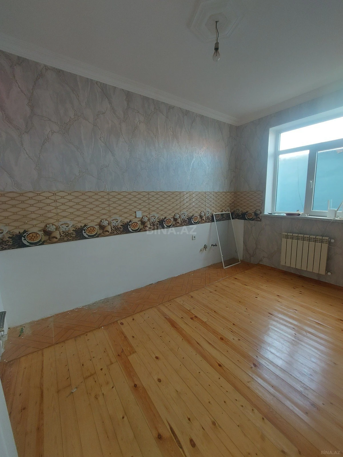 Satılır 4 otaqlı həyət evi 100 m²
