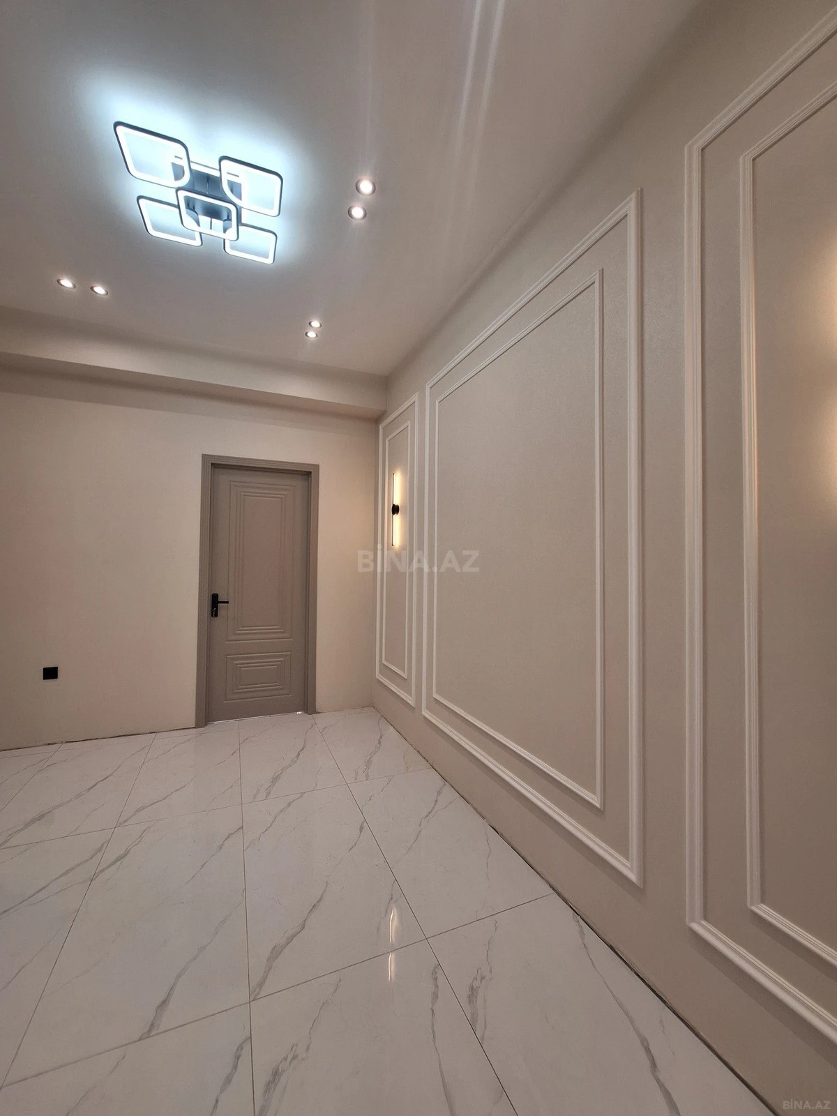 Satılır 2 otaqlı mənzil 70 m²