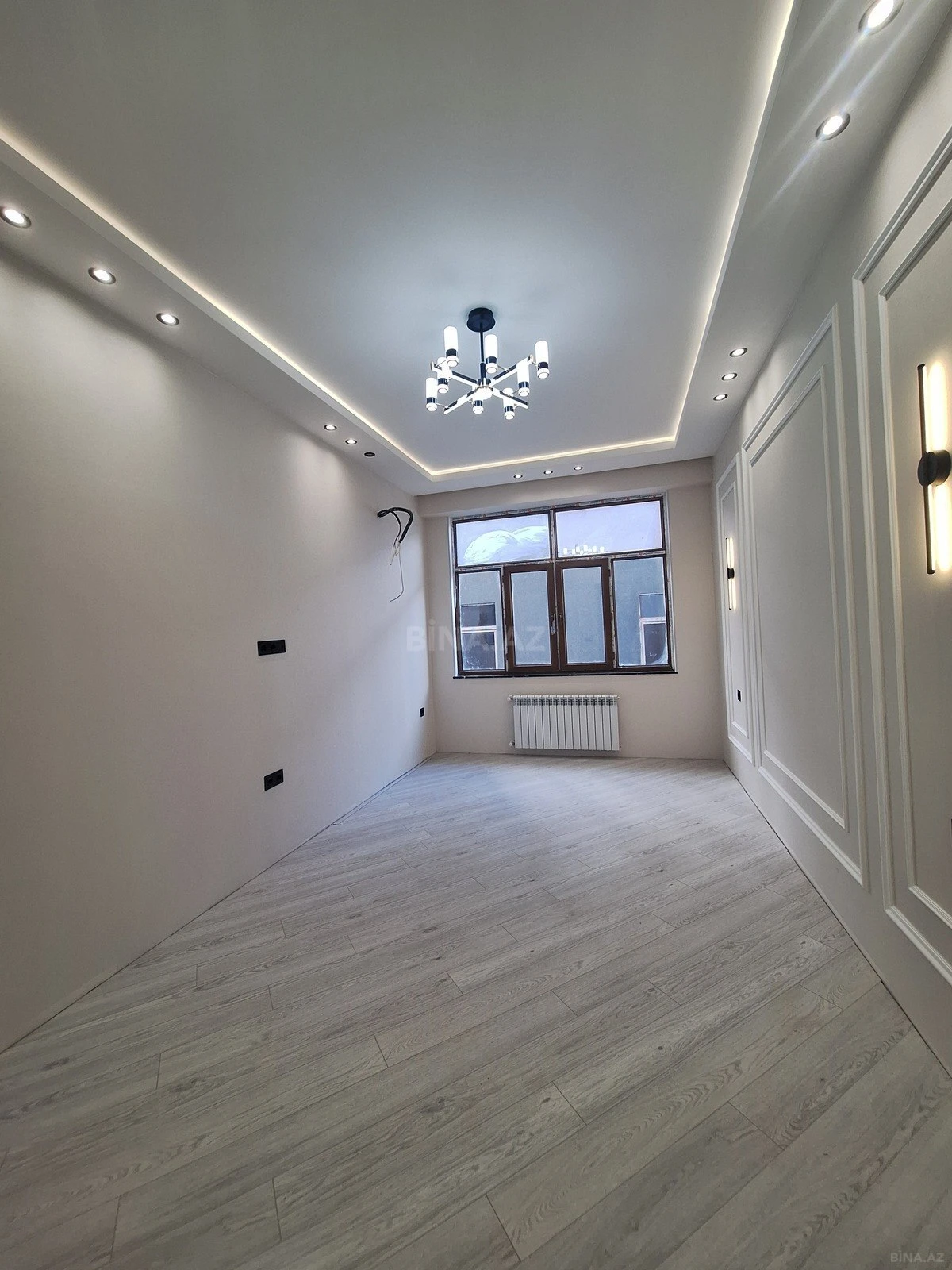 Satılır 2 otaqlı mənzil 70 m²