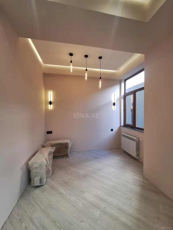 Satılır 2 otaqlı mənzil 70 m²
