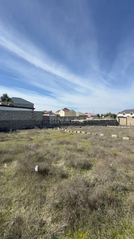 Satılır torpaq sahəsi 8 m²
