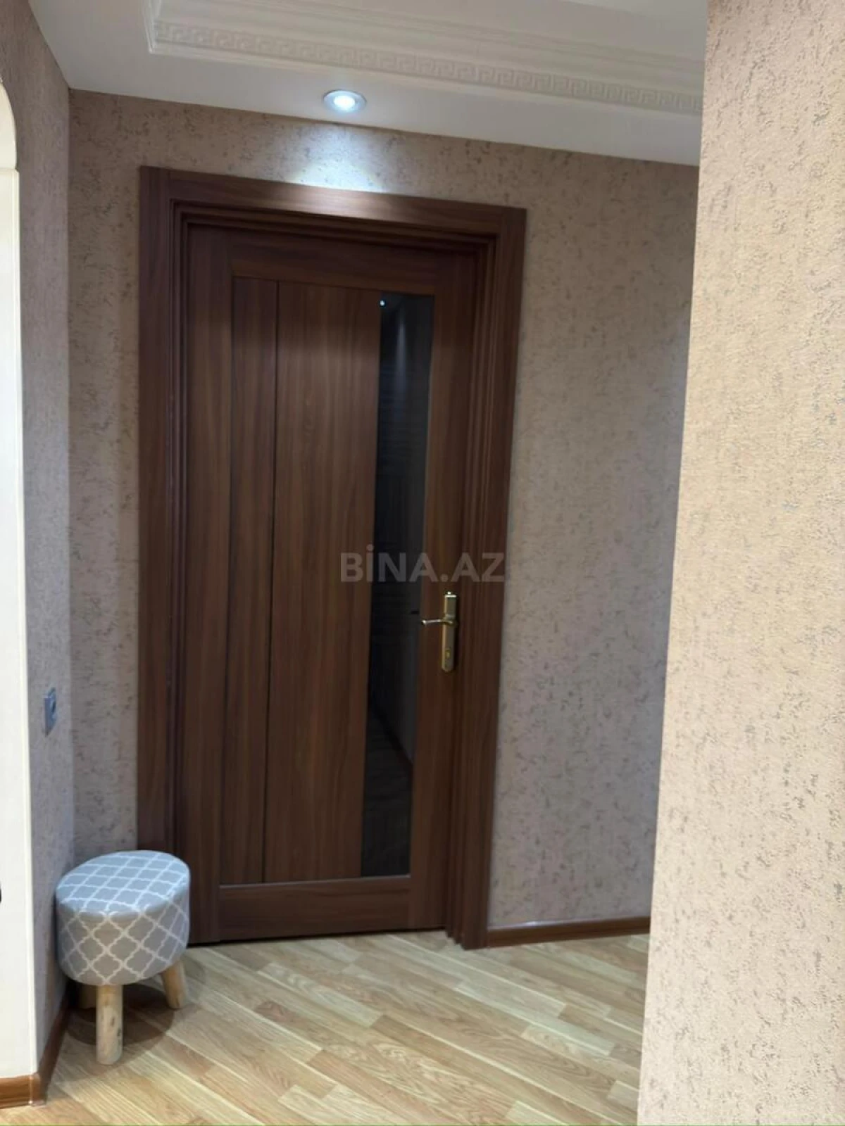 Kirayə verilir 3 otaqlı mənzil 80 m²