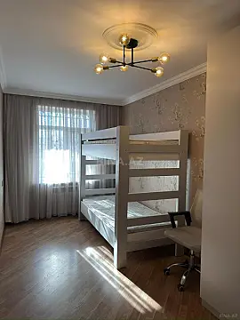 Kirayə verilir 3 otaqlı mənzil 80 m²