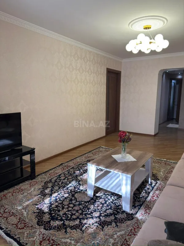 Kirayə verilir 3 otaqlı mənzil 80 m²