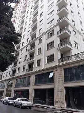 Kirayə verilir 2 otaqlı mənzil 75 m²