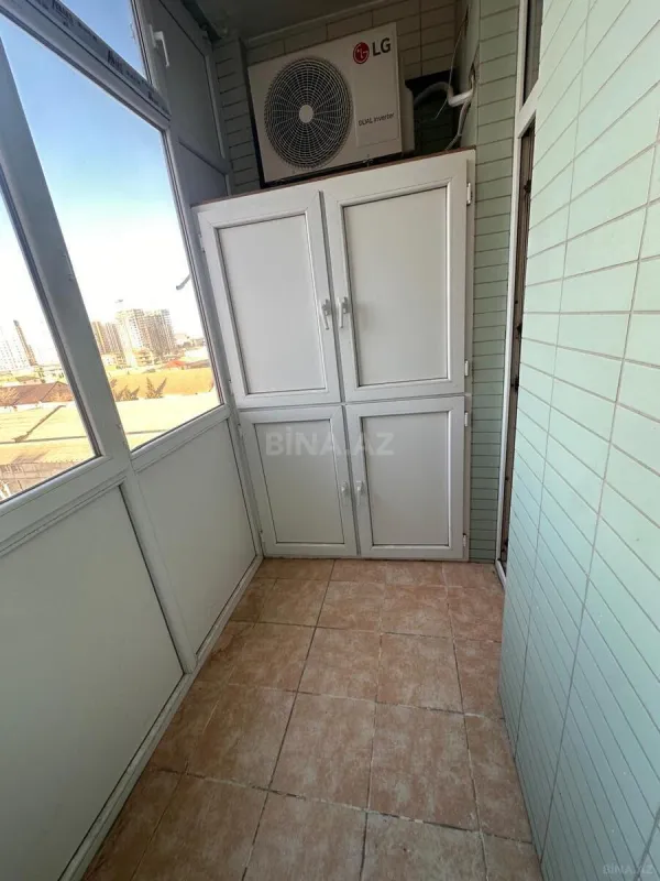 Kirayə verilir 2 otaqlı mənzil 80 m²