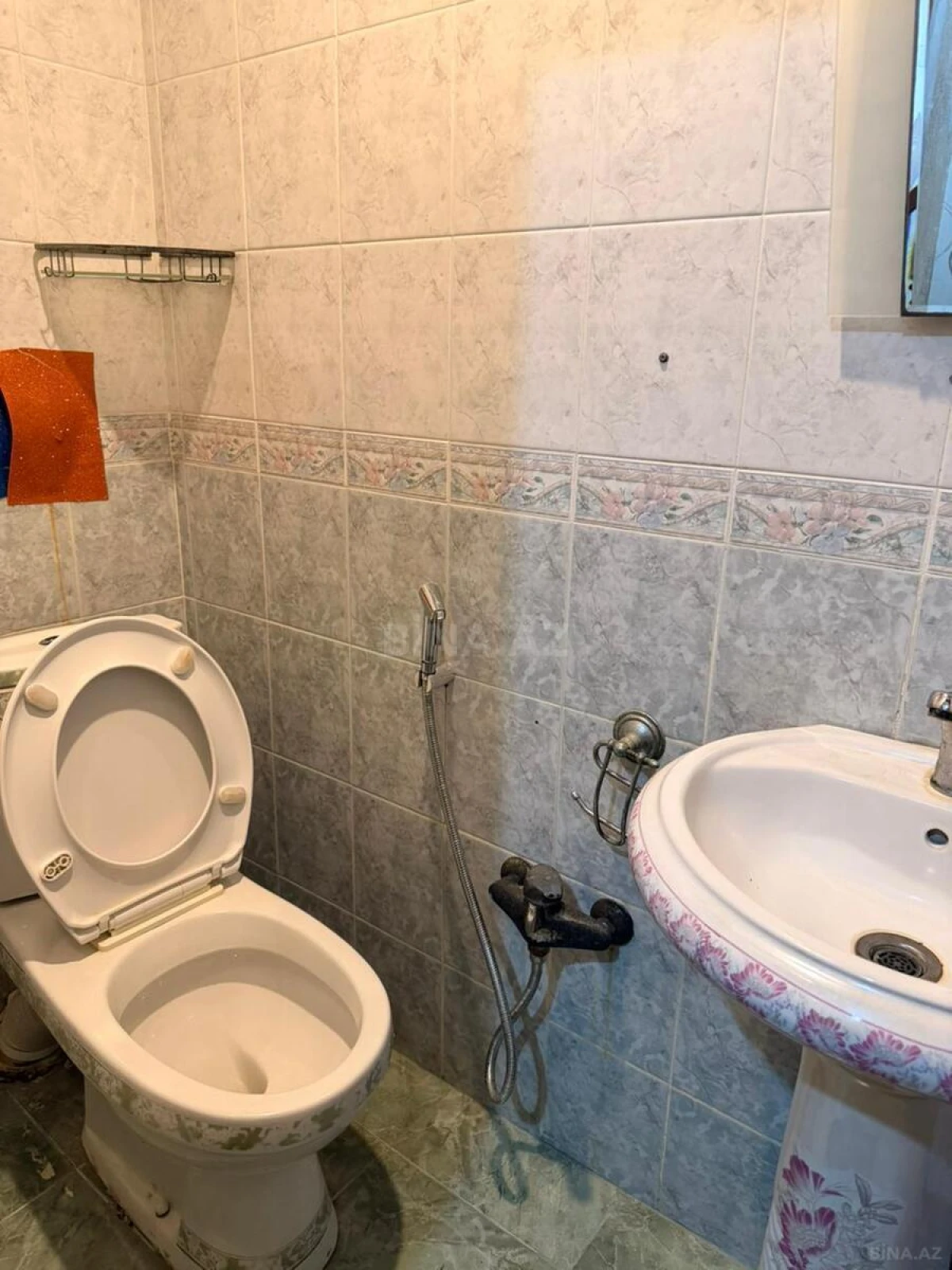 Kirayə verilir 3 otaqlı mənzil 75 m²