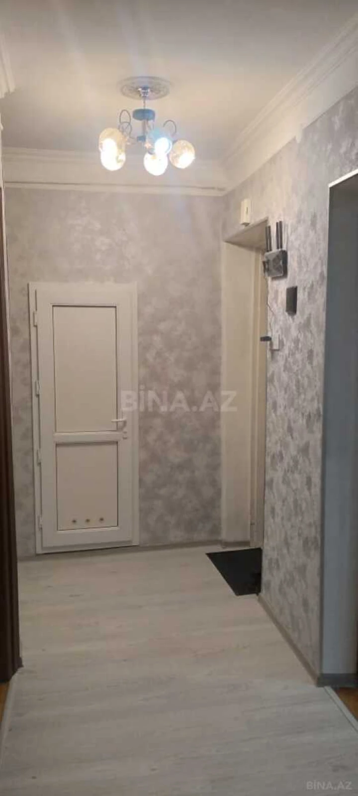 Kirayə verilir 2 otaqlı mənzil 65 m²