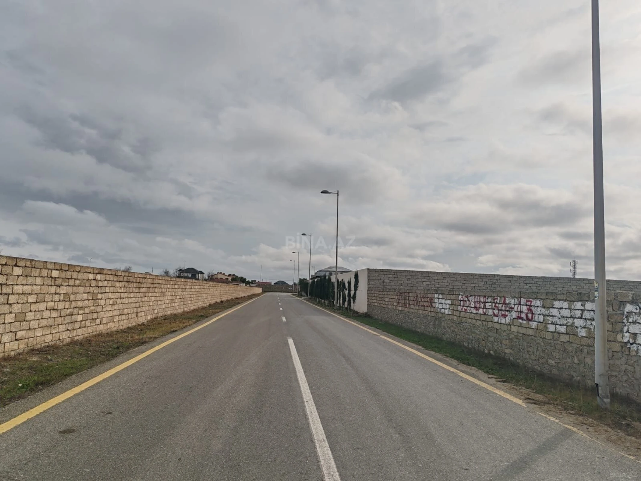 Satılır torpaq sahəsi 12 m²