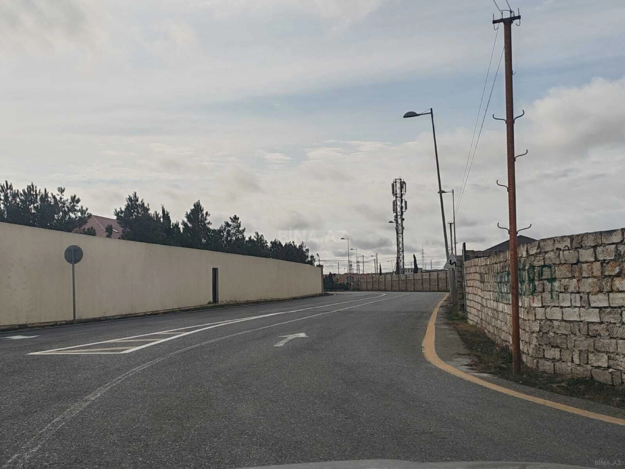 Satılır torpaq sahəsi 12 m²