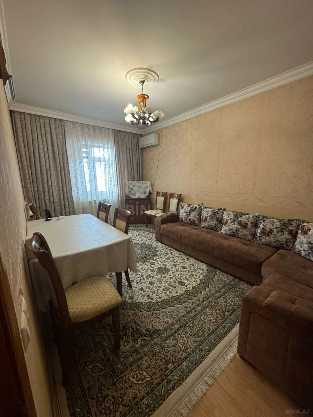 Satılır 2 otaqlı mənzil 65 m²