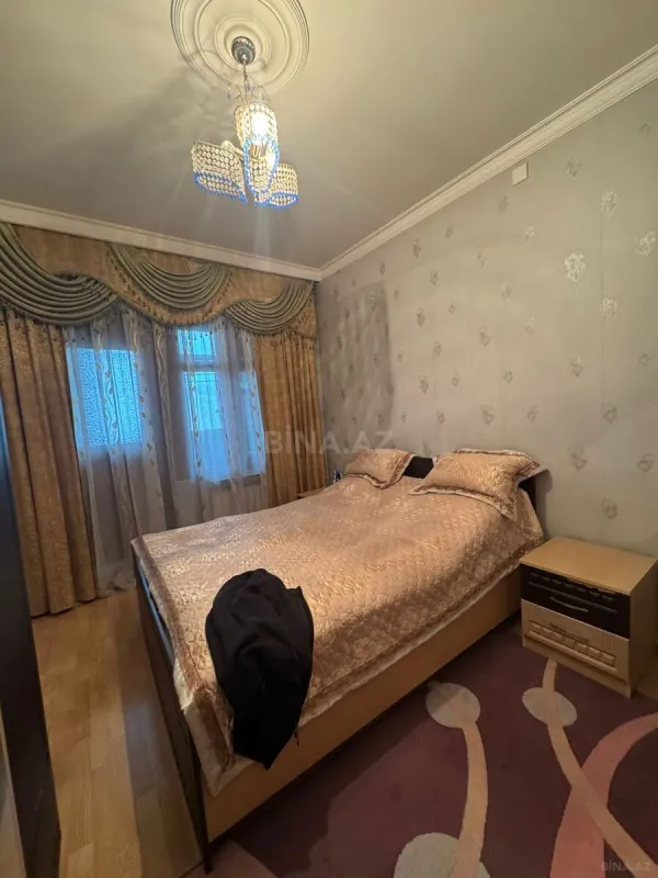 Satılır 2 otaqlı mənzil 65 m²