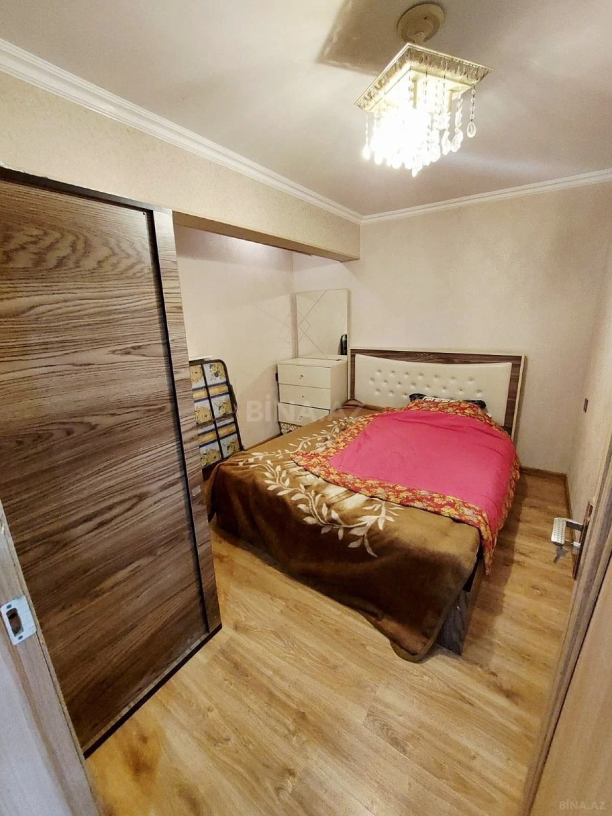 Satılır 3 otaqlı mənzil 70 m²