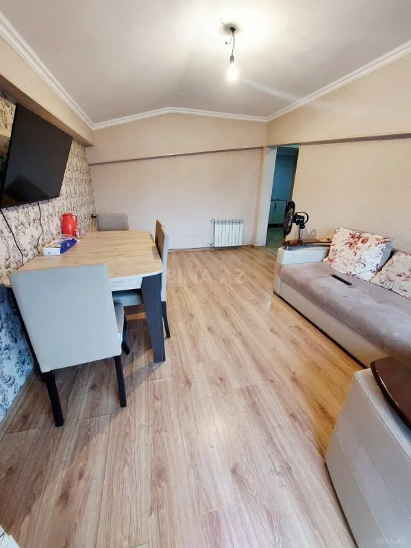Satılır 3 otaqlı mənzil 70 m²