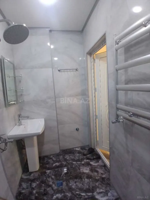 Kirayə verilir 2 otaqlı mənzil 60 m²