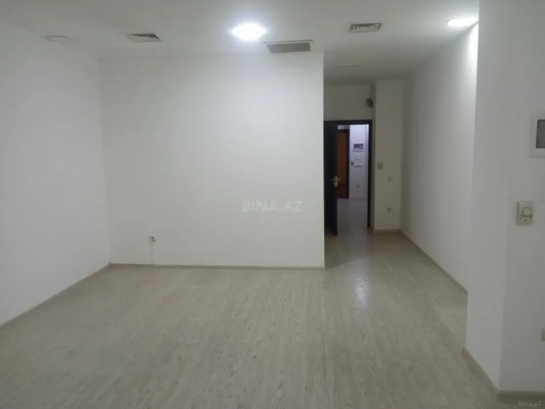 Kirayə verilir 1 otaqlı ofis 50 m²