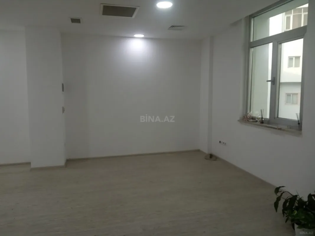 Kirayə verilir 1 otaqlı ofis 50 m²