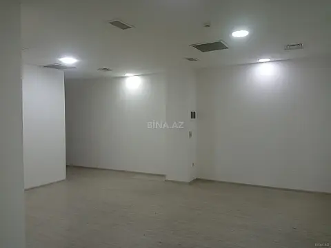 Kirayə verilir 1 otaqlı ofis 50 m²