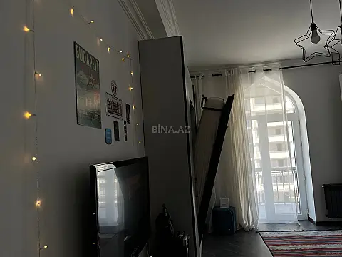 Satılır 1 otaqlı mənzil 33 m²