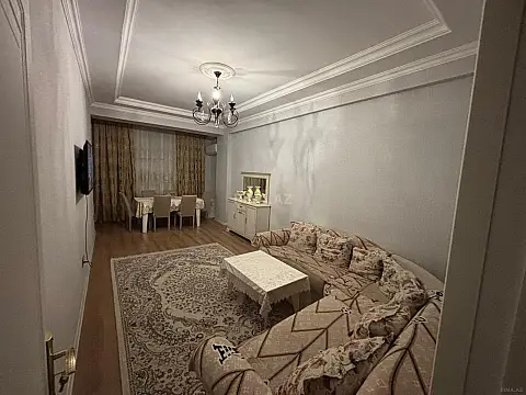 Satılır 2 otaqlı mənzil 74 m²