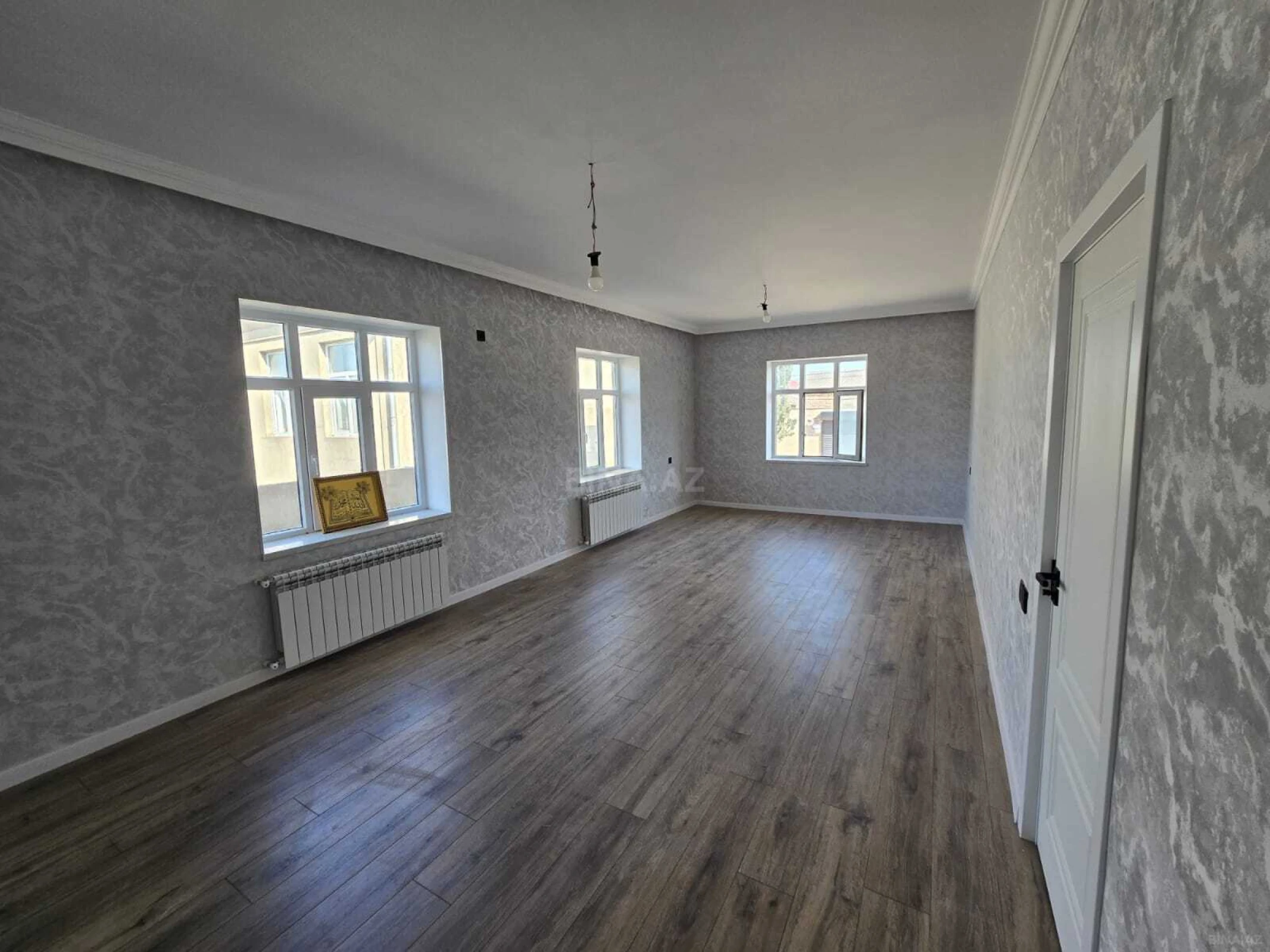 Satılır 4 otaqlı həyət evi 145 m²