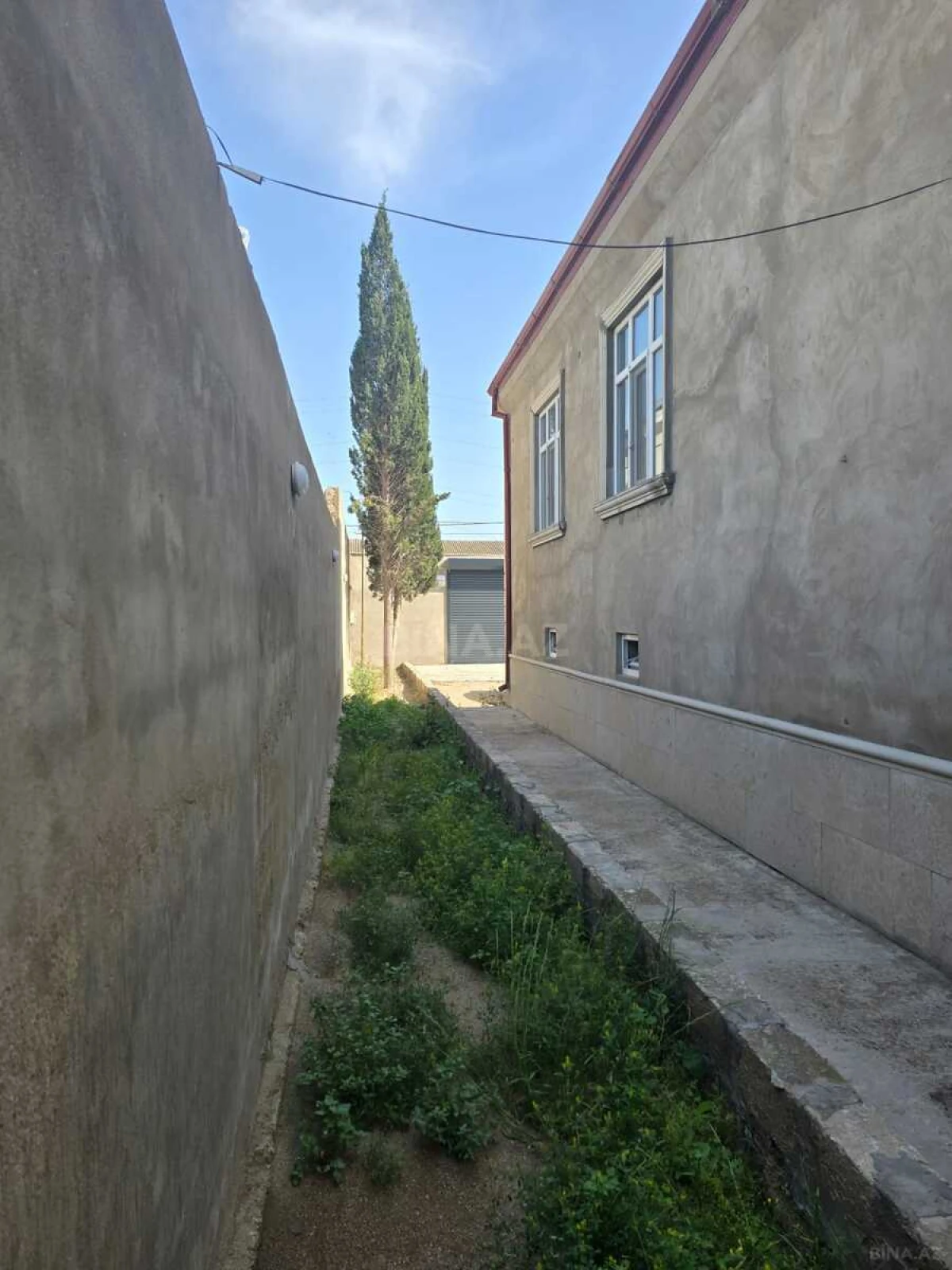 Satılır 4 otaqlı həyət evi 145 m²
