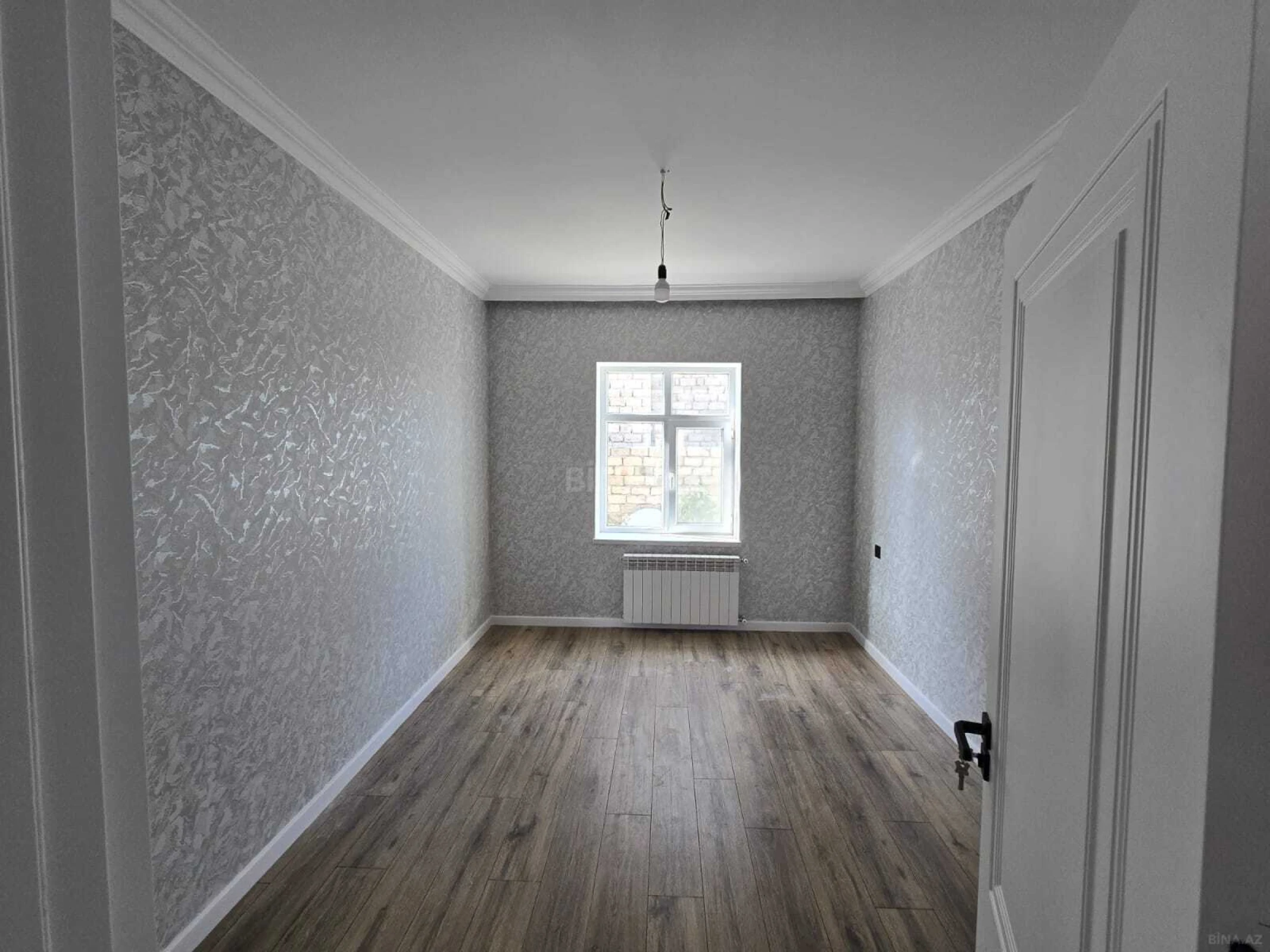 Satılır 4 otaqlı həyət evi 145 m²