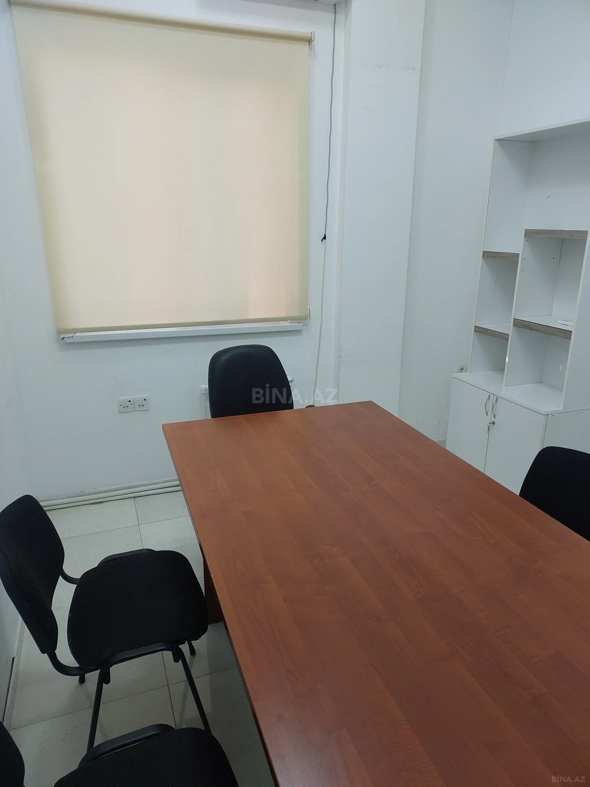 Kirayə verilir 1 otaqlı ofis 12 m²