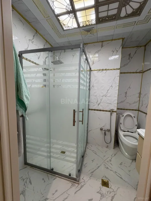 Kirayə verilir 2 otaqlı mənzil 85 m²