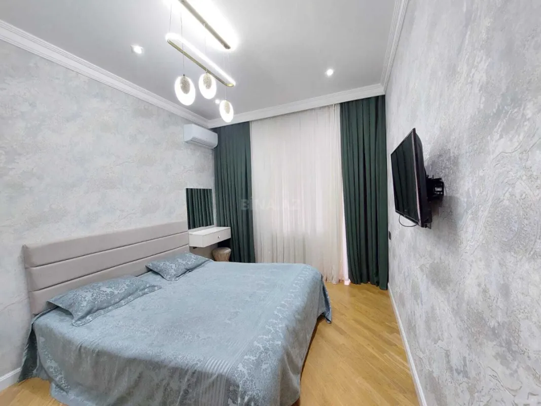 Kirayə verilir 2 otaqlı mənzil 65 m²