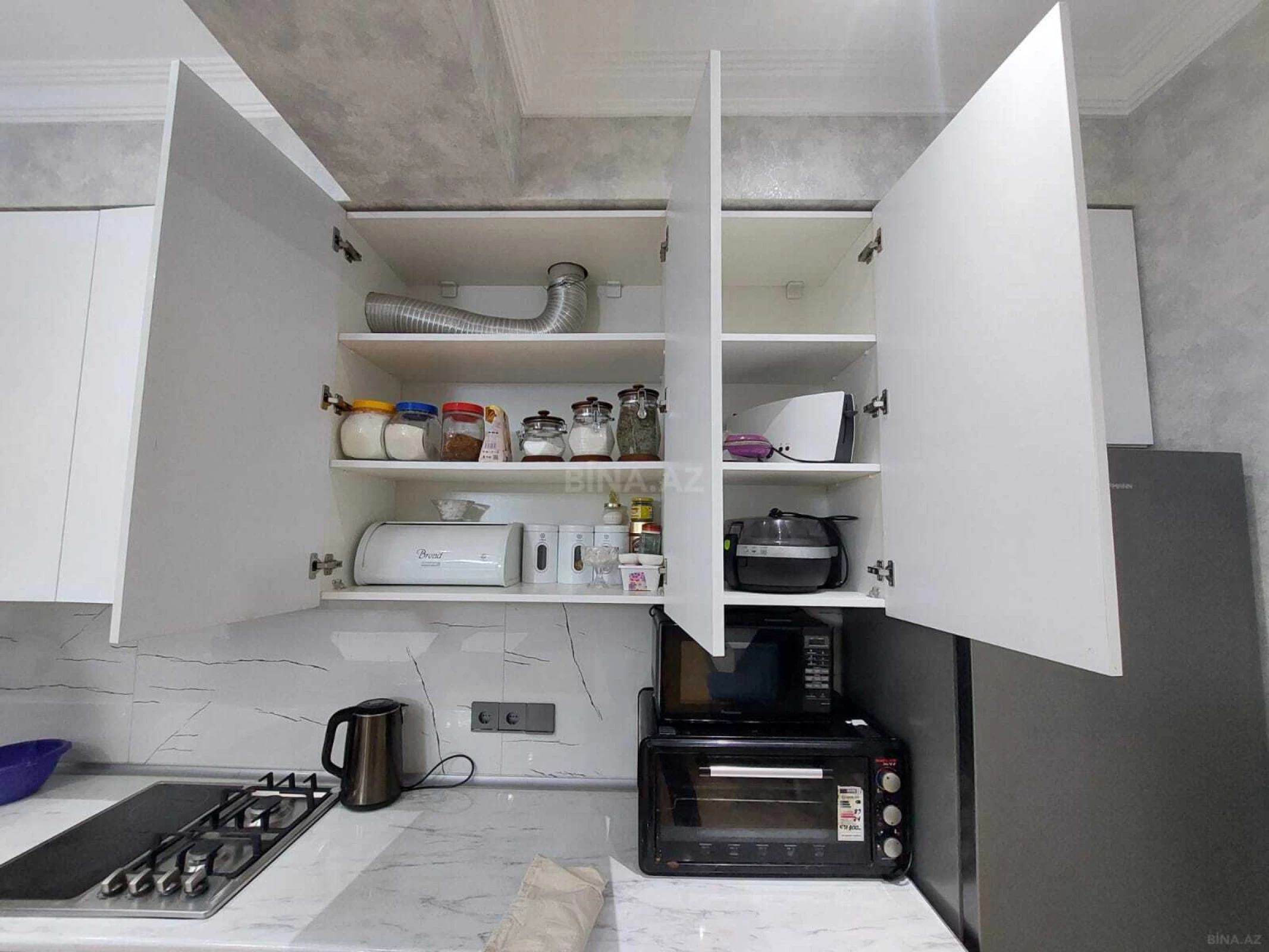 Kirayə verilir 2 otaqlı mənzil 65 m²