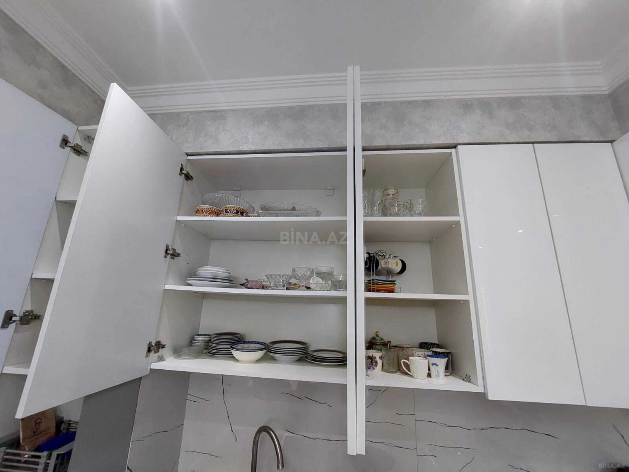Kirayə verilir 2 otaqlı mənzil 65 m²