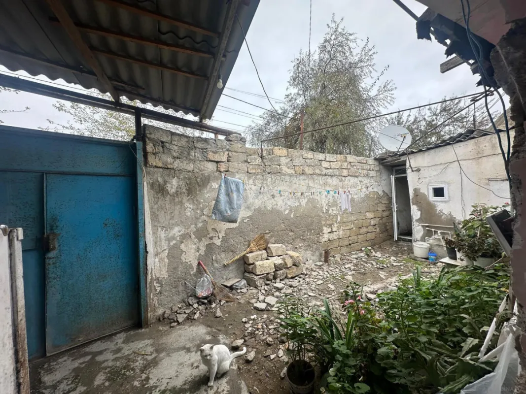 Satılır 4 otaqlı həyət evi 60 m²