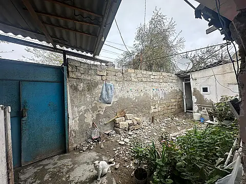 Satılır 4 otaqlı həyət evi 60 m²