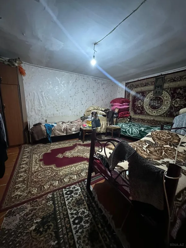 Satılır 4 otaqlı həyət evi 60 m²