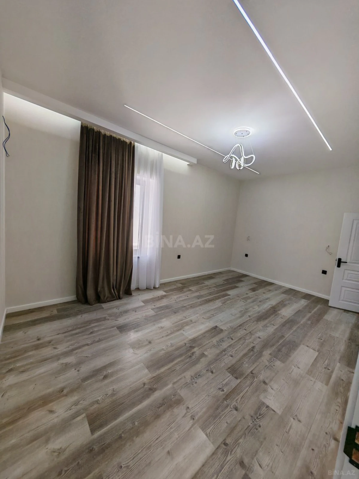 Satılır 4 otaqlı həyət evi 110 m²