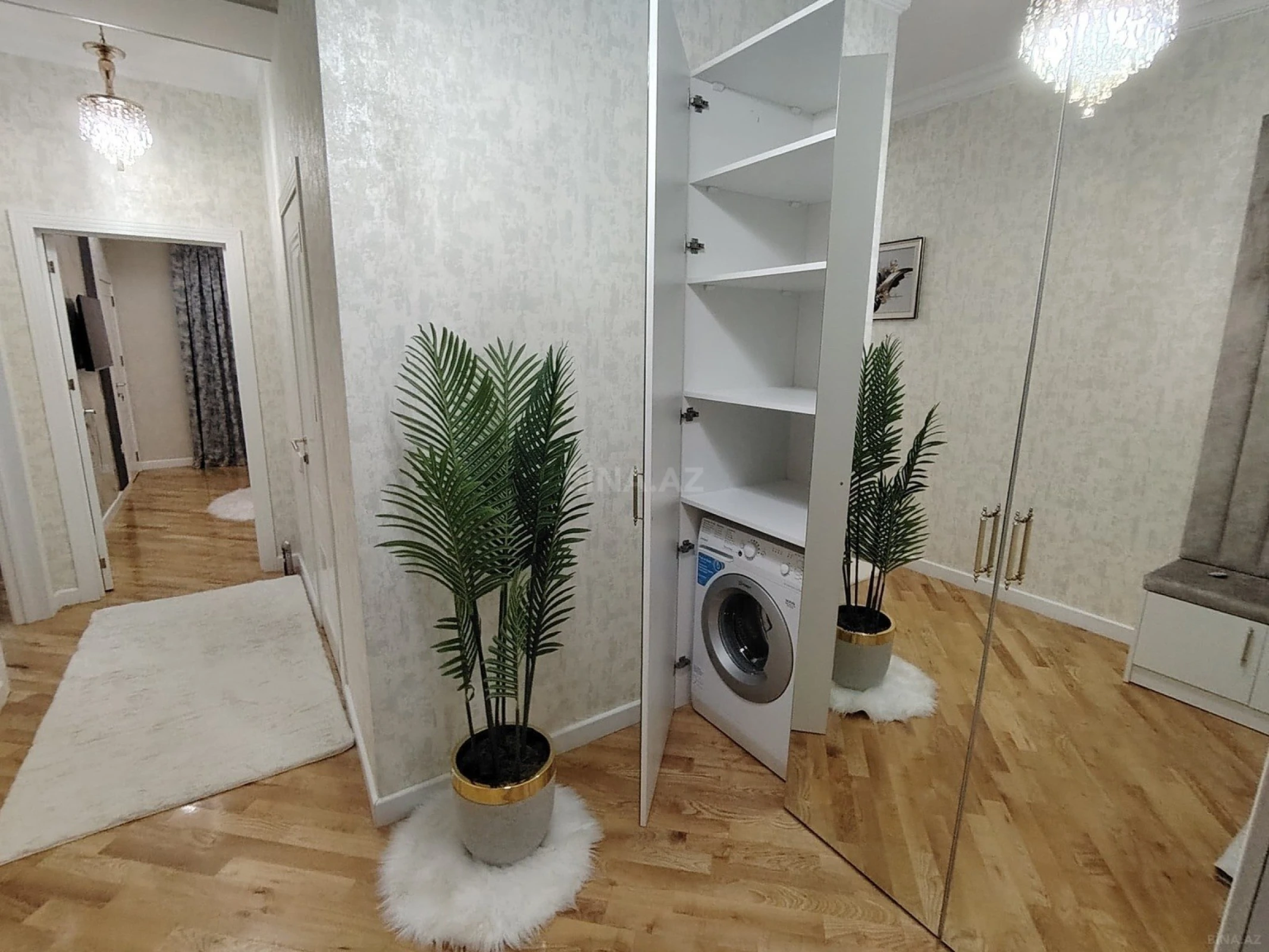Kirayə verilir 2 otaqlı mənzil 65 m²