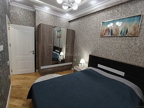 Kirayə verilir 2 otaqlı mənzil 65 m²