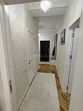Kirayə verilir 2 otaqlı mənzil 65 m²