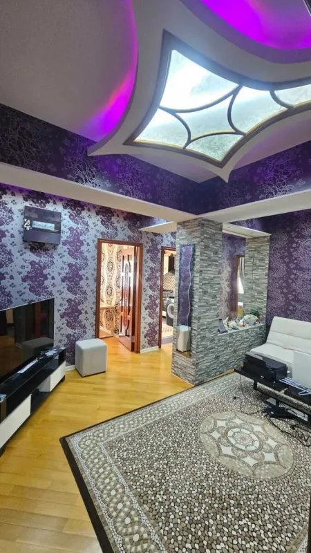Satılır 3 otaqlı mənzil 120 m²