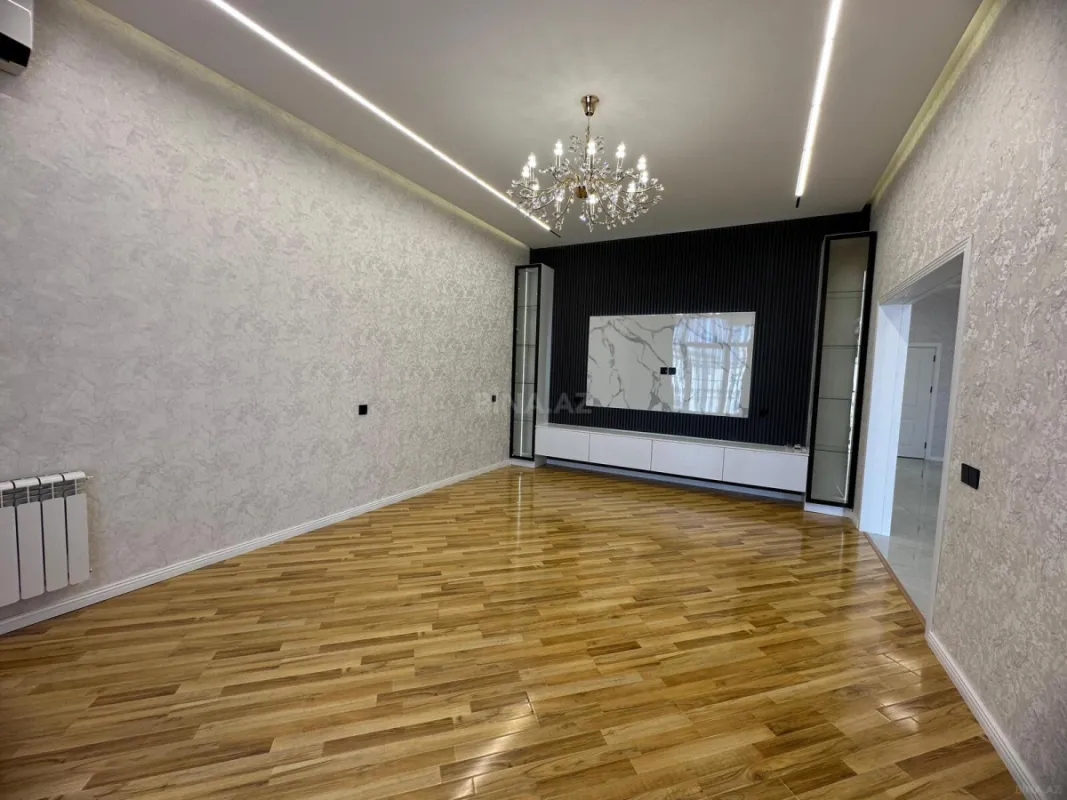 Satılır 4 otaqlı həyət evi 205 m²